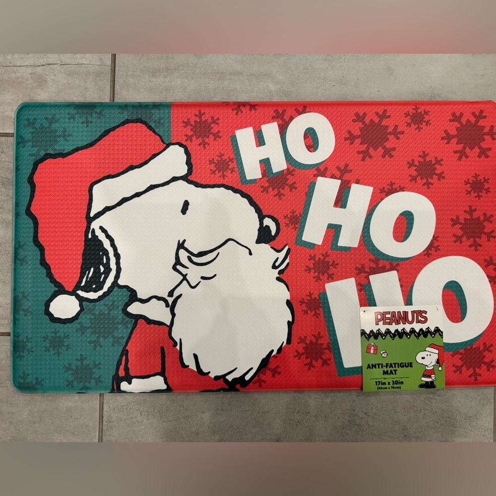 Peanuts Snoopy  Christmas Holiday Kitchen anti fatigue mat